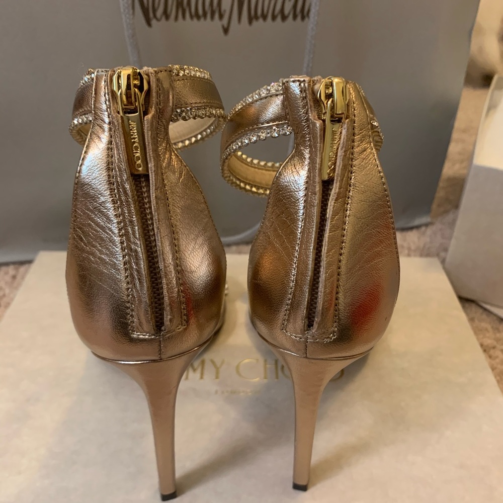 Like new Jimmy Choo Gold Heels - Picture 12 of 15